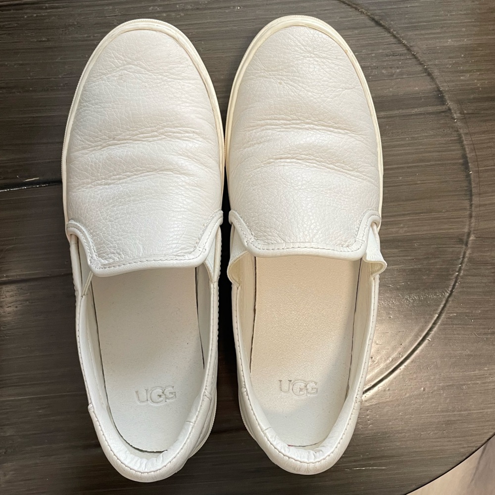 UGG Jass Leather Slip On Sneaker - Picture 3 of 5